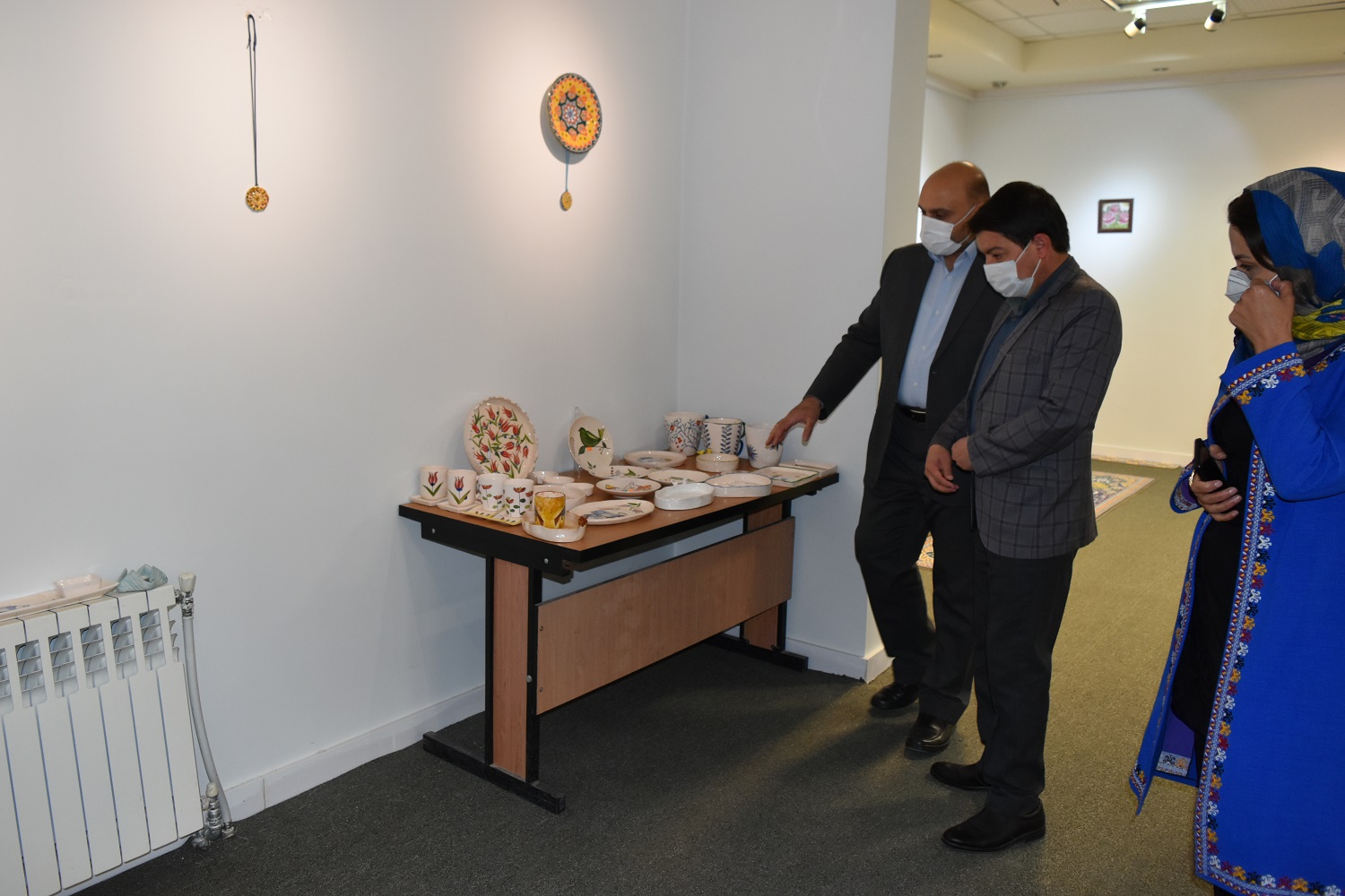 افتتاح نمایشگاه تخصصی «کاشی هفت‌رنگ و سفال و سرامیک» در بجنورد